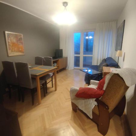 U Cioci Lutki Urocze Mieszkanie Z Balkonem Krakow Exterior photo